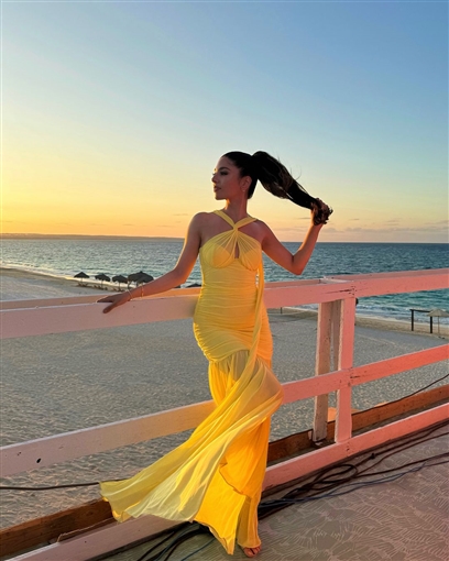 Mayan El Sayed Sparkles in Stunning £300K Yellow Gown