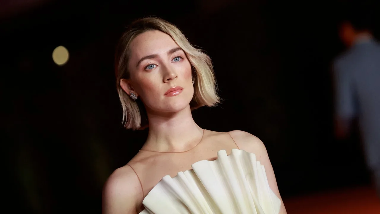 Saoirse Ronan Just Wants to Play a Bond Villain