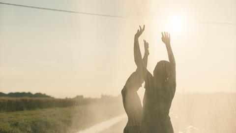 Czech road movie ‘Caravan’ secures French deal for Alpha Violet