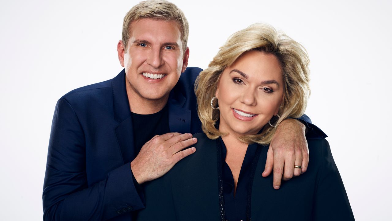 Why Is Trump Pardoning Julie and Todd Chrisley, the Reality TV Couple Convicted of Fraud?
