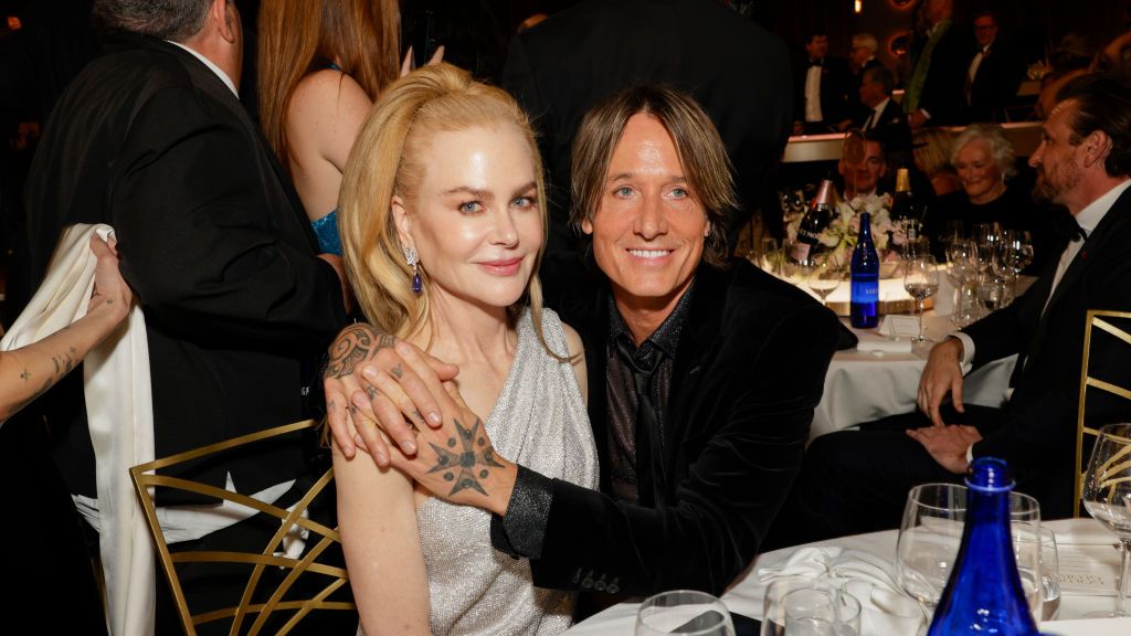 Keith Urban Hangs Up on Interviewer Who Asks About Nicole Kidman Sex Scenes