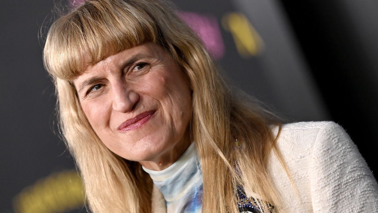 Male Directors Might Get a Car for Making a Hit Movie—but Not Twilight’s Catherine Hardwicke