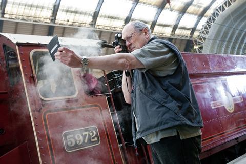 ‘Harry Potter’, ‘Girl With A Pearl Earring’, ‘Wings Of A Dove’ cinematographer Eduardo Serra dies aged 81