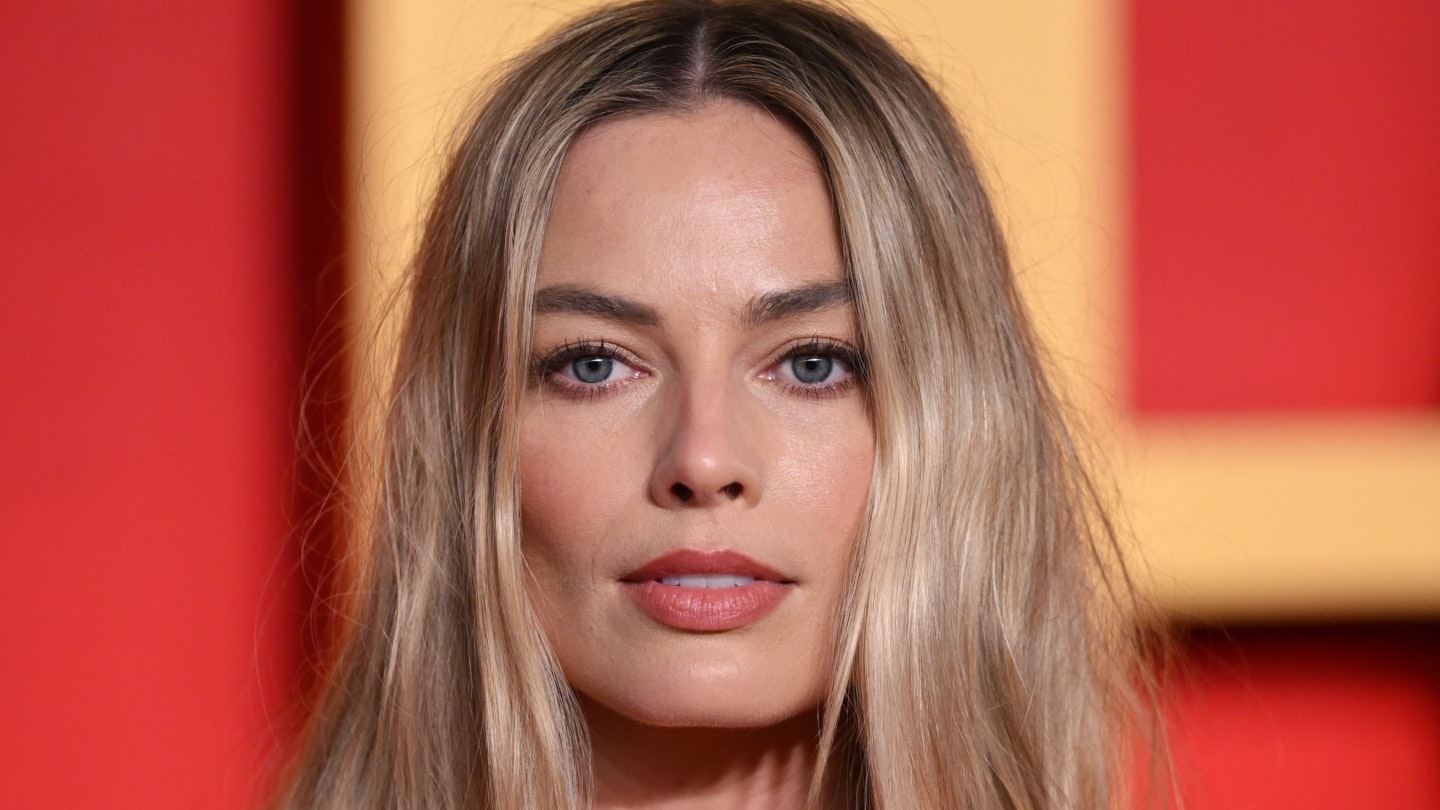 Margot Robbie Eyes Tim Burton Attack Of The Fifty Foot Woman
