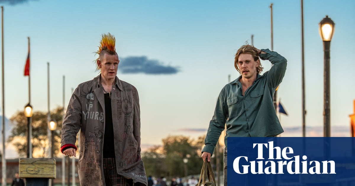 ‘The 90s were remarkable – we weren’t all living in existential terror!’ Darren Aronofsky on Caught Stealing, his love letter to New York | Darren Aronofsky