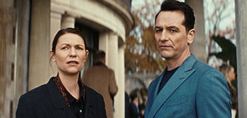 Claire Danes & Matthew Rhys in New Series ‘The Beast in Me’ Teaser