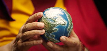 Official Trailer for The Dalai Lama’s ‘Wisdom of Happiness’ Doc Film