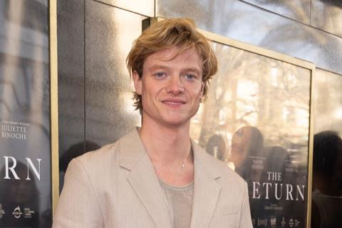 ‘Clayface’ starring Tom Rhys Harries kicks off UK shoot for Warner Bros