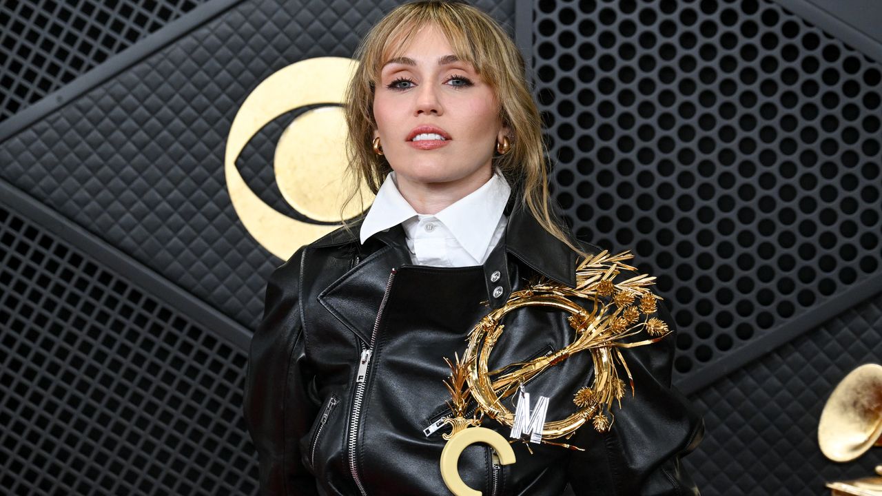 Miley Cyrus on Finding Sobriety After Being a Child Star: “My Life Is So Beautiful” Miley Cyrus on Finding Sobriety After Being a Child Star: “My Life Is So Beautiful”