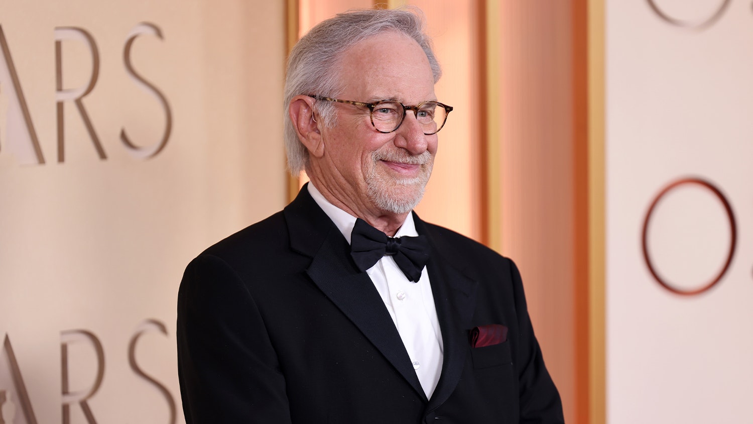 Dune ‘Among My Favourite Sci-Fi Movies Of All Time’, Says Spielberg Dune ‘Among My Favourite Sci-Fi Movies Of All Time’, Says Spielberg