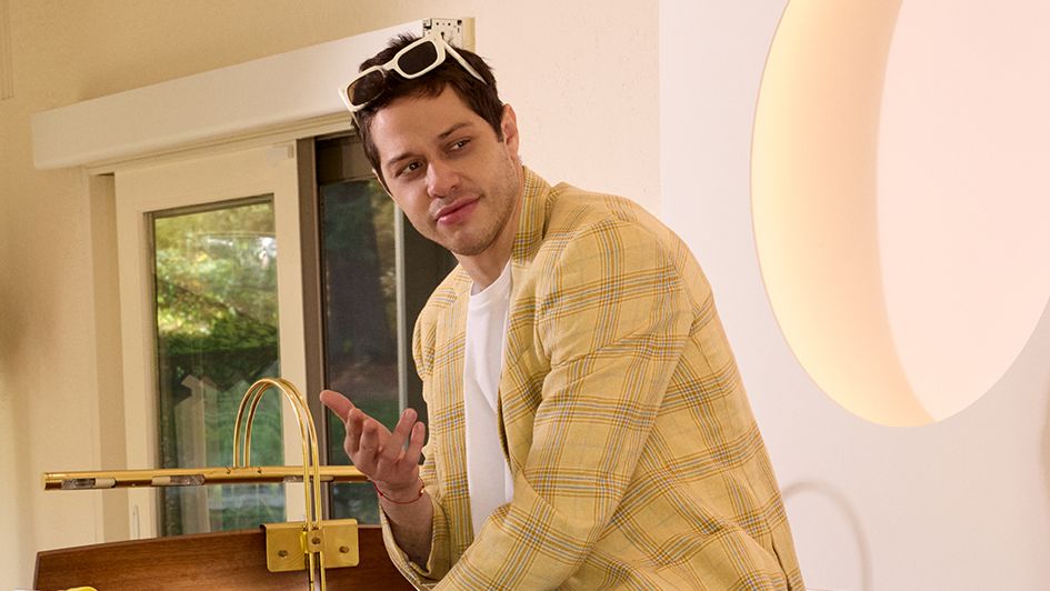 Pete Davidson Is Over Fame. Socks Are His Exit Strategy
