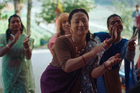 ‘Elephants In The Fog’ review: Sensitive, stirring debut is set at the heart of Nepal’s transgender community | Reviews ‘Elephants In The Fog’ review: Sensitive, stirring debut is set at the heart of Nepal’s transgender community | Reviews