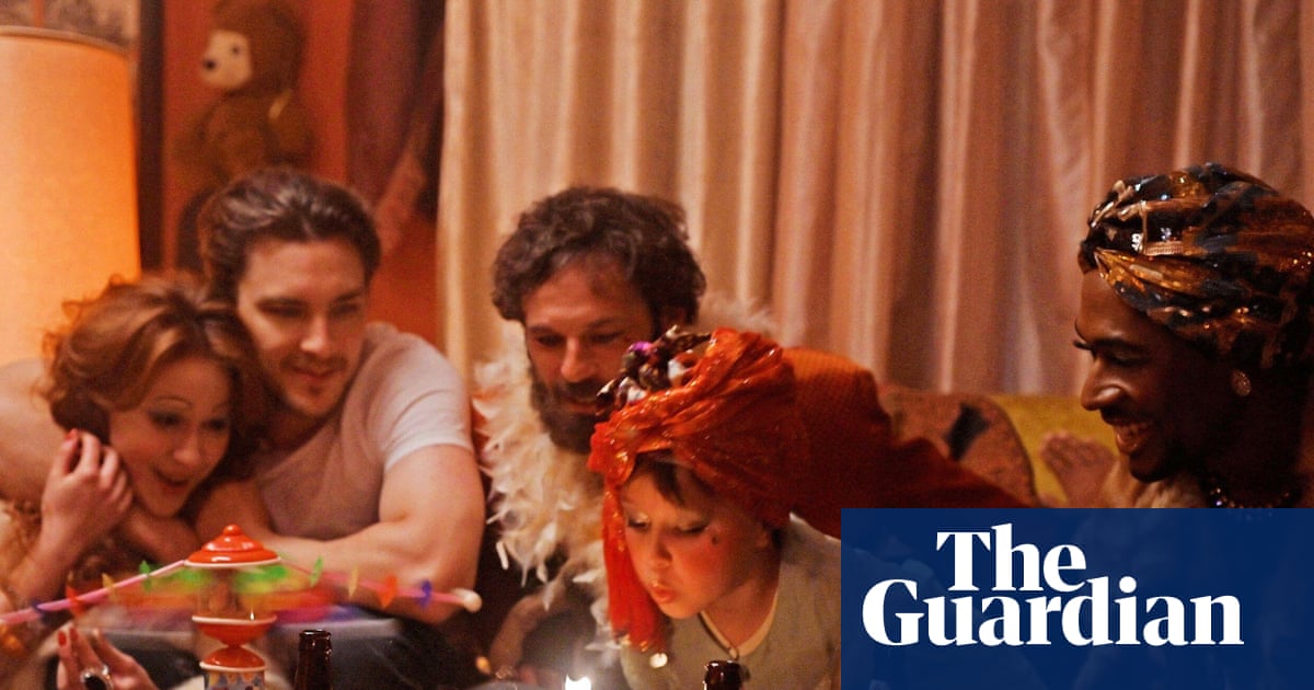 ‘Not many people had gay dads who died of Aids’: Andrew Durham and Sofia Coppola on movie memoir Fairyland | Film ‘Not many people had gay dads who died of Aids’: Andrew Durham and Sofia Coppola on movie memoir Fairyland | Film