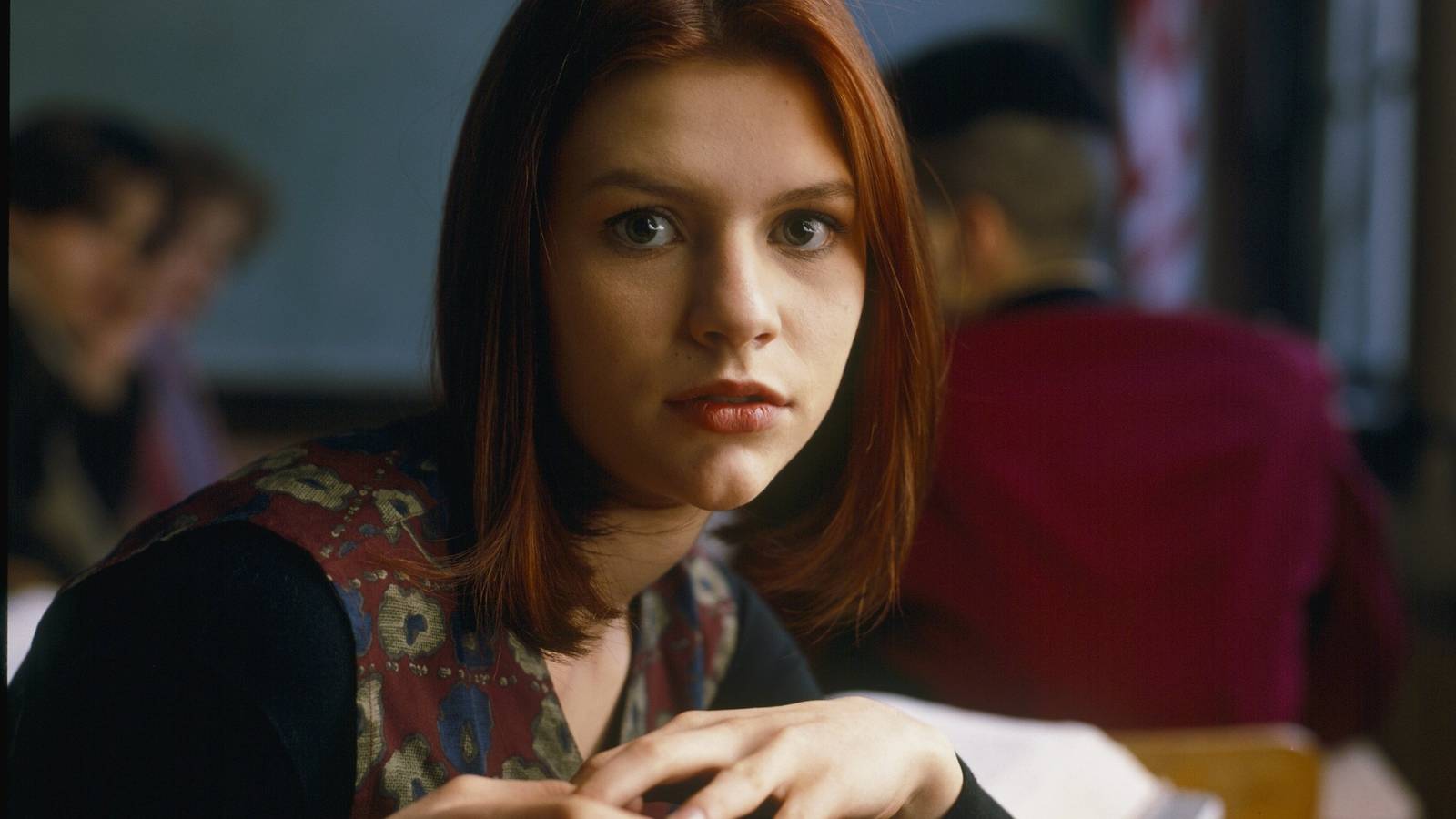 10 Most Perfect TV Shows from the 1990s I Still Think About (#3 Is Criminally Underrated)