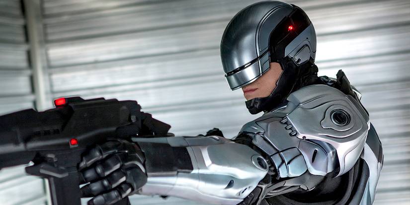 10 Pointless Movie Remakes That Had No Reason To Exist 10 Pointless Movie Remakes That Had No Reason To Exist