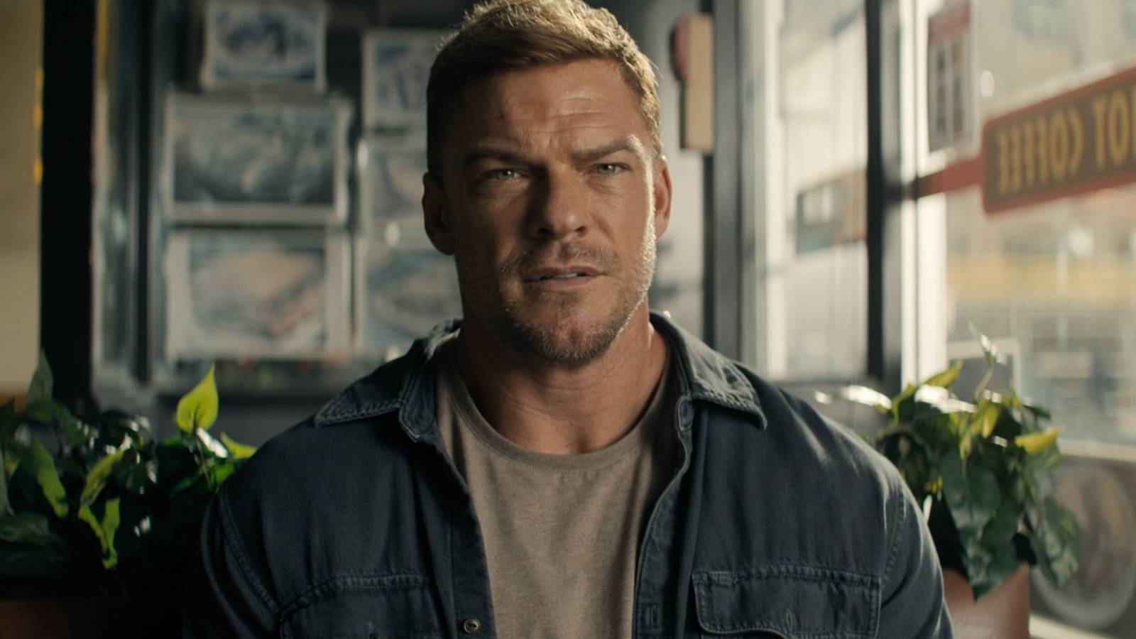 ‘Reacher’ Season 4 Officially Breaks a Surprising Record for Alan Ritchson’s Prime Video Series
