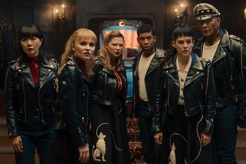 ‘Alpha Gang’ review: Chris Pine, Léa Seydoux and Cate Blanchett are stylish alien invaders in diverting, overstretched sci-fi | Reviews ‘Alpha Gang’ review: Chris Pine, Léa Seydoux and Cate Blanchett are stylish alien invaders in diverting, overstretched sci-fi | Reviews