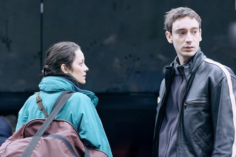 ‘Milo’ review: Marion Cotillard and Théodore Pellerin head moody, dramatically inert French thriller | Reviews ‘Milo’ review: Marion Cotillard and Théodore Pellerin head moody, dramatically inert French thriller | Reviews